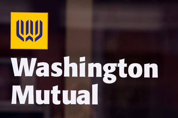 In largest-ever US bank failure, WaMu falls