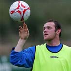 Rival player accuses ManU''s Rooney of stamping