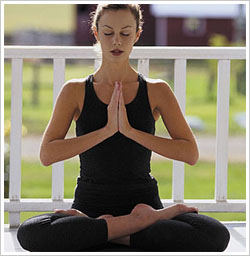 Hollywood celebrities rediscovering yoga