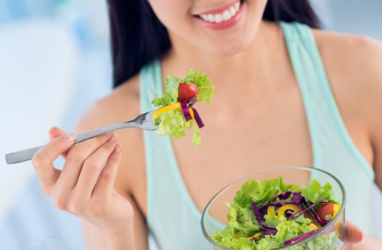 Young women who eat veg, fruits are healthy later