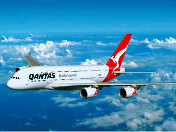 Qantas cancels orders for 35 Boeing Dreamliners 