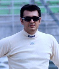 Ajith Kumar signs up Formula-2 Championship 2010
