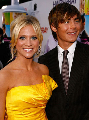 Zac Efron, Brittany Snow may star in ‘Gidget’