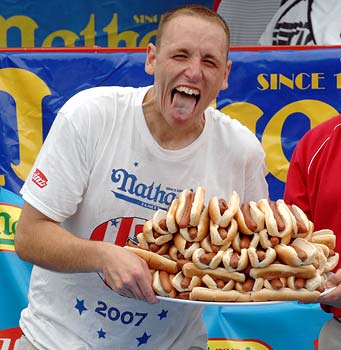 US defends July Fourth hot dog title against Japan: 59 in 10 minutes