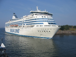 Spanish ship with swine flu patients barred from Caribbean ports