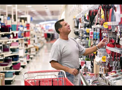 No holiday cheer for US retailers as sales tumble