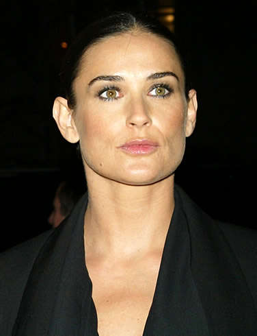 Demi Moore’s Twitter posts save suicidal woman’s life
