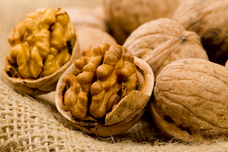 Benefits of eating walnuts revealed