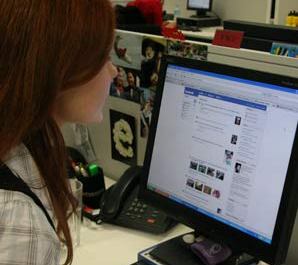 More than 600,000 Britons disappear from Facebook