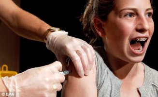 Girls immunized against cervical cancer 