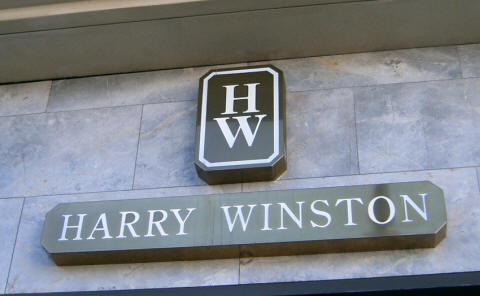Arrests made in Harry Winston jewel-heist case 
