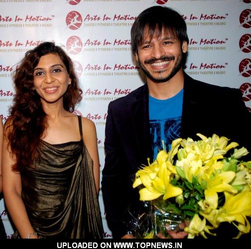 Vivek Oberoi at Arts was in motion with autistic children