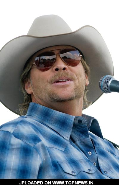 Alan Jackson at 24th Annual KISS 99.9 Chili Cook Off at the CB Smith Park in Pembroke Pines Alan Jackson at 24th Annual KISS 99.9 Chili Cook Off at the CB Smith Park in Pembroke Pines