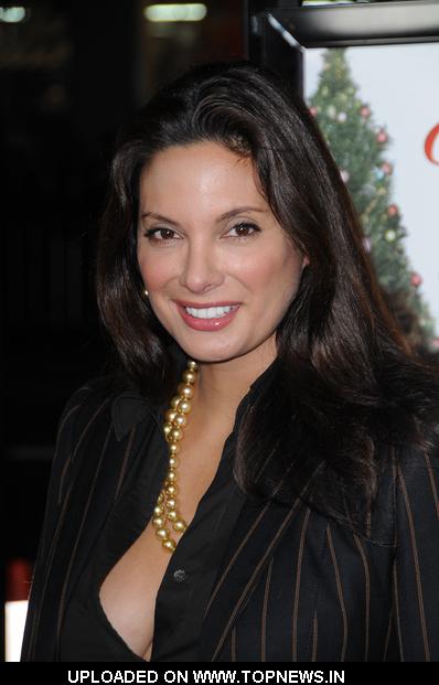 Alex Meneses at AFI FEST 2009 - "Everybody's Fine" Premiere - Arrivals Alex Meneses at AFI FEST 2009 - "Everybody's Fine" Premiere - Arrivals