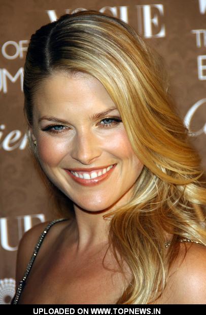 Ali Larter at 2nd Annual The Art of Elysium Heaven Gala - Arrivals Ali Larter at 2nd Annual The Art of Elysium Heaven Gala - Arrivals