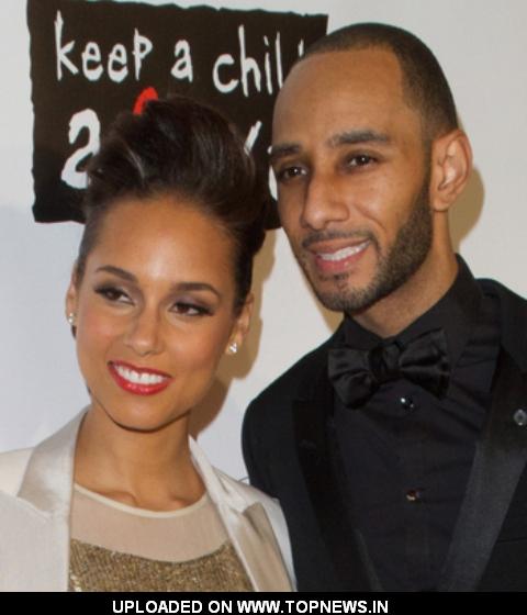 Event :Alicia Keys and Swizz Beatz at the Keep A Child Alive Black ...