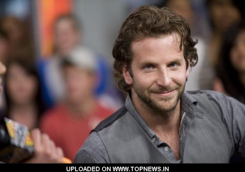 Bradley Cooper at Visits MuchOnDemand in Toronto on May 26, 2009 Bradley Cooper at Visits MuchOnDemand in Toronto on May 26, 2009