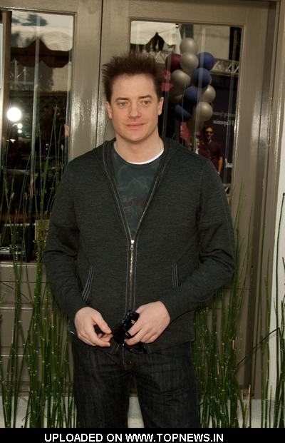 Brendan Fraser at The John Varvatos 7th Annual Stuart House Benefit Brendan Fraser at The John Varvatos 7th Annual Stuart House Benefit