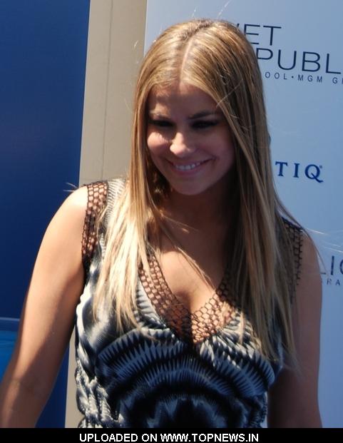 Carmen Electra's 38th Birthday Hosted by Hpnotiq Liqueur at Wet Republic's "Daylife Sundays" Carmen Electra's 38th Birthday Hosted by Hpnotiq Liqueur at Wet Republic's "Daylife Sundays"