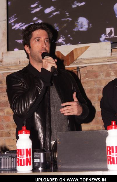 David Schwimmer at "Run Fat Boy, Run" Chicago Premiere- Afterparty David Schwimmer at "Run Fat Boy, Run" Chicago Premiere- Afterparty