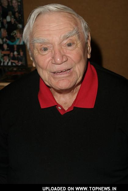 http://www.topnews.in/files/images/Ernest-Borgnine1.jpg