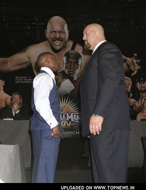 Floyd Mayweather at Press Conference Before WrestleMania XXIV - March 26, 2008 Floyd Mayweather at Press Conference Before WrestleMania XXIV - March 26, 2008