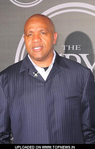 Hue Jackson at Hennessey Presents the Official 2011 ESPY Pre-Party "Vault of Secrets" Hosted by Serena Williams Hue Jackson at Hennessey Presents the Official 2011 ESPY Pre-Party "Vault of Secrets" Hosted by Serena Williams