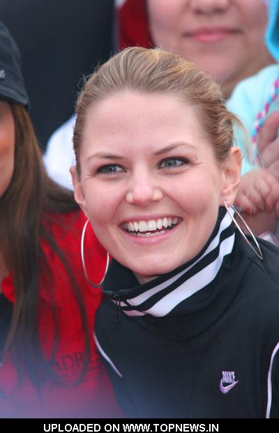 Jennifer Morrison at Padres Contra El Cancer's "Parents Against Cancer 5K Run/Walk" - Arrivals Jennifer Morrison at Padres Contra El Cancer's "Parents Against Cancer 5K Run/Walk" - Arrivals