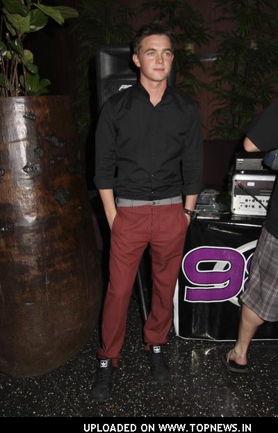 Jesse McCartney Signs CDs at Koi Restaurant in Las Vegas on May 15, 2008 Jesse McCartney Signs CDs at Koi Restaurant in Las Vegas on May 15, 2008