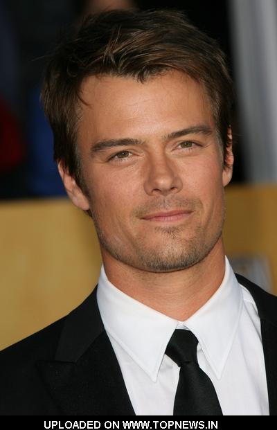 Josh Duhamel at 17th Annual Screen Actors Guild Awards - Arrivals Josh Duhamel at 17th Annual Screen Actors Guild Awards - Arrivals