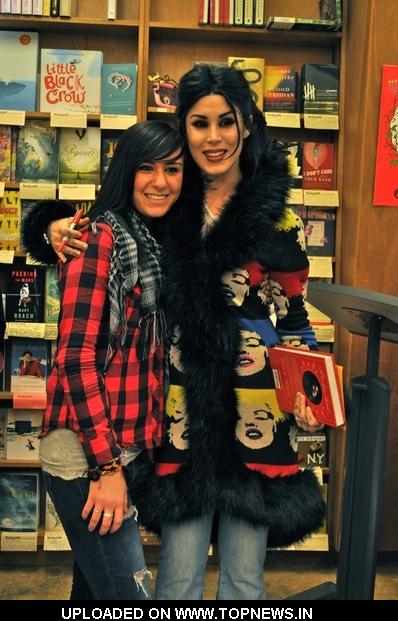 Kat Von Ds The Tattoo Chronicles Book Signing