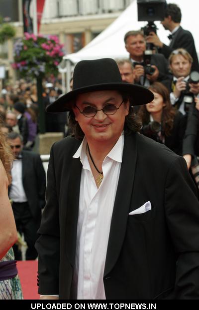 Marc Veyrat at 62nd Annual Cannes Film Festival - "Chun Feng Zui de Ye Wan" Premiere - Arrivals Marc Veyrat at 62nd Annual Cannes Film Festival - "Chun Feng Zui de Ye Wan" Premiere - Arrivals