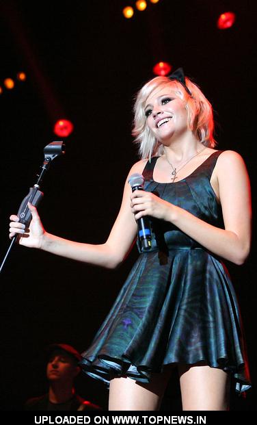 Pixie Lott at Girlguiding Big Gig 2011 - Day 1 Pixie Lott at Girlguiding Big Gig 2011 - Day 1