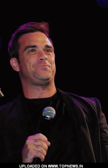 Robbie Williams switches on the Blackpool illuminations Robbie Williams switches on the Blackpool illuminations