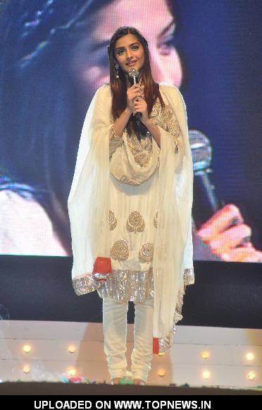 Sonam Kapoor during an Inspiro event at Sion