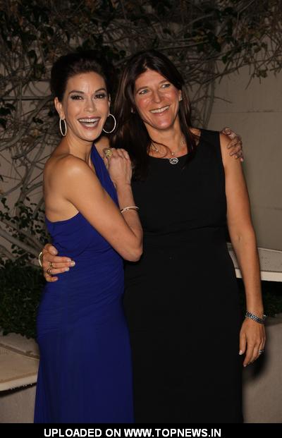 Teri Hatcher at "Broadway Tonight!" An Evening of Song and Dance in Celebration of We Spark's 10th Anniversary - Arrivals Teri Hatcher at "Broadway Tonight!" An Evening of Song and Dance in Celebration of We Spark's 10th Anniversary - Arrivals