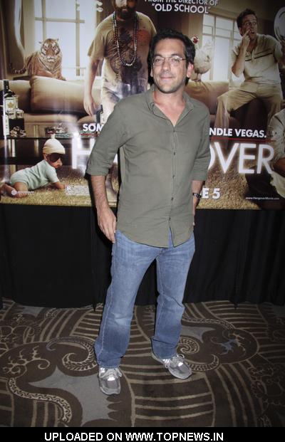 Celebrity Charities on Todd Phillips At  The Hangover  Celebrity Poker Charity Tournament At