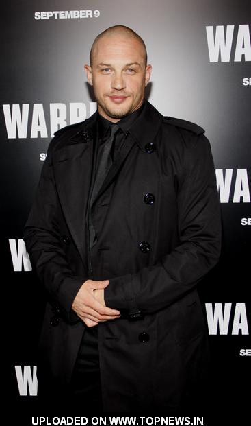 Tom Hardy at "Warrior" Los Angeles Premiere - Arrivals Tom Hardy at "Warrior" Los Angeles Premiere - Arrivals