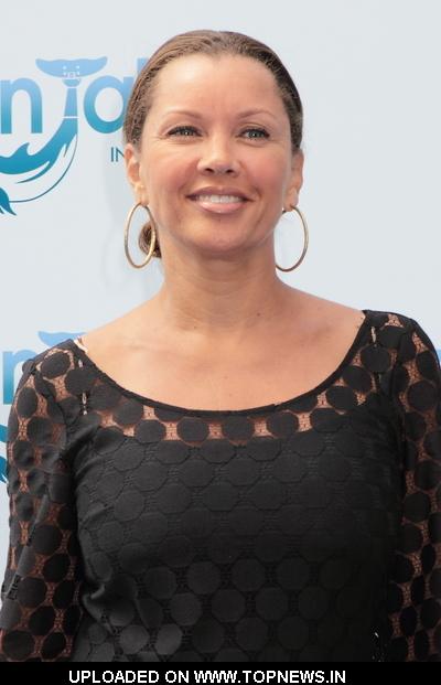 Vanessa Williams at "Dolphin Tale" Los Angeles Premiere - Arrivals Vanessa Williams at "Dolphin Tale" Los Angeles Premiere - Arrivals
