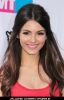 Victoria Justice at 2011 VH1 Do Something Awards - Arrivals  