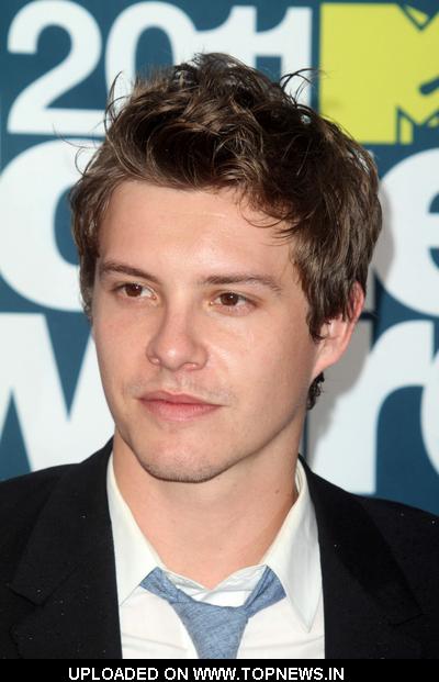 Xavier Samuel - Wallpaper Hot