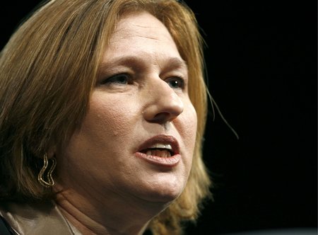 Israel's Livni to debate Gaza crisis with Sarkozy in Paris 