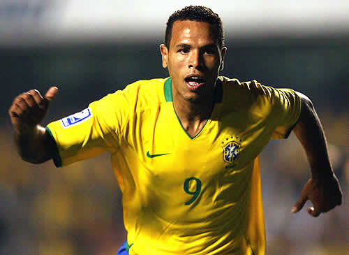 Fabiano says Beckham is almost Brazilian!