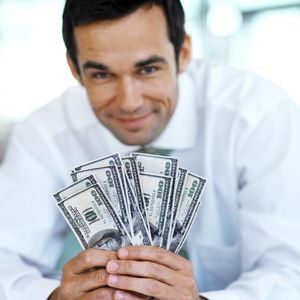 /man-household-finances