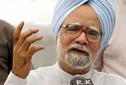 Manmohan Singh asks Pakistan to disband terror infrastructure