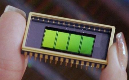  New digital memory storage device can store a trillion bits of data for a billion years
