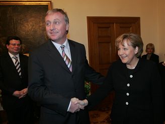 German, Czech leaders optimistic on EU's Lisbon Treaty ratification