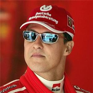Michael Schumacher announces return to Ferrari