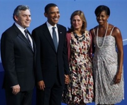 Did Obama hold Sarah Brown’s hand to repudiate snub claims?