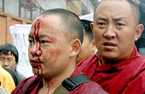 Nepal detains 500 Tibetan exiles after anti-China demonstration 